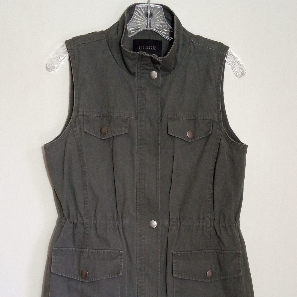 Blu Pepper utility vest with woven Aztec lining GUC